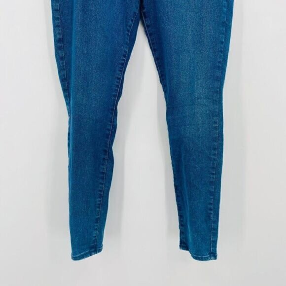 Old Navy Size 10 Medium Wash High Rise Super Skinny Pull On Jeans Stretch - Picture 3 of 9